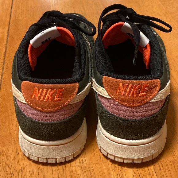 Nike Dunk Low “Gone Fishing” – Men’s Size 10 - Picture 4 of 11